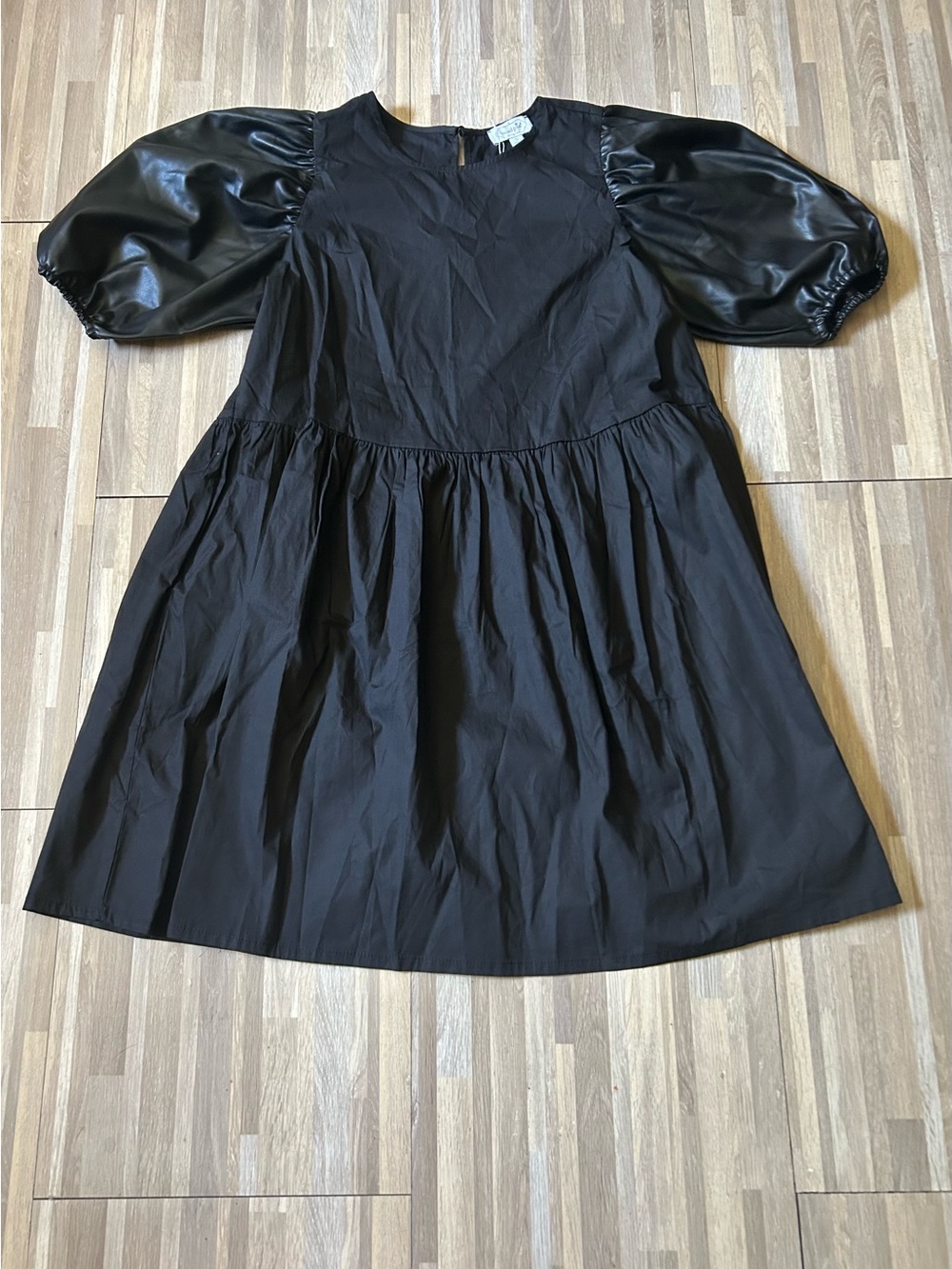 NWT Mud Pie Black Faux Leather Puff Sleeve Mini Dress Size Small